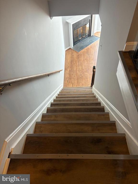 Building Photo - 178 English Run Cir