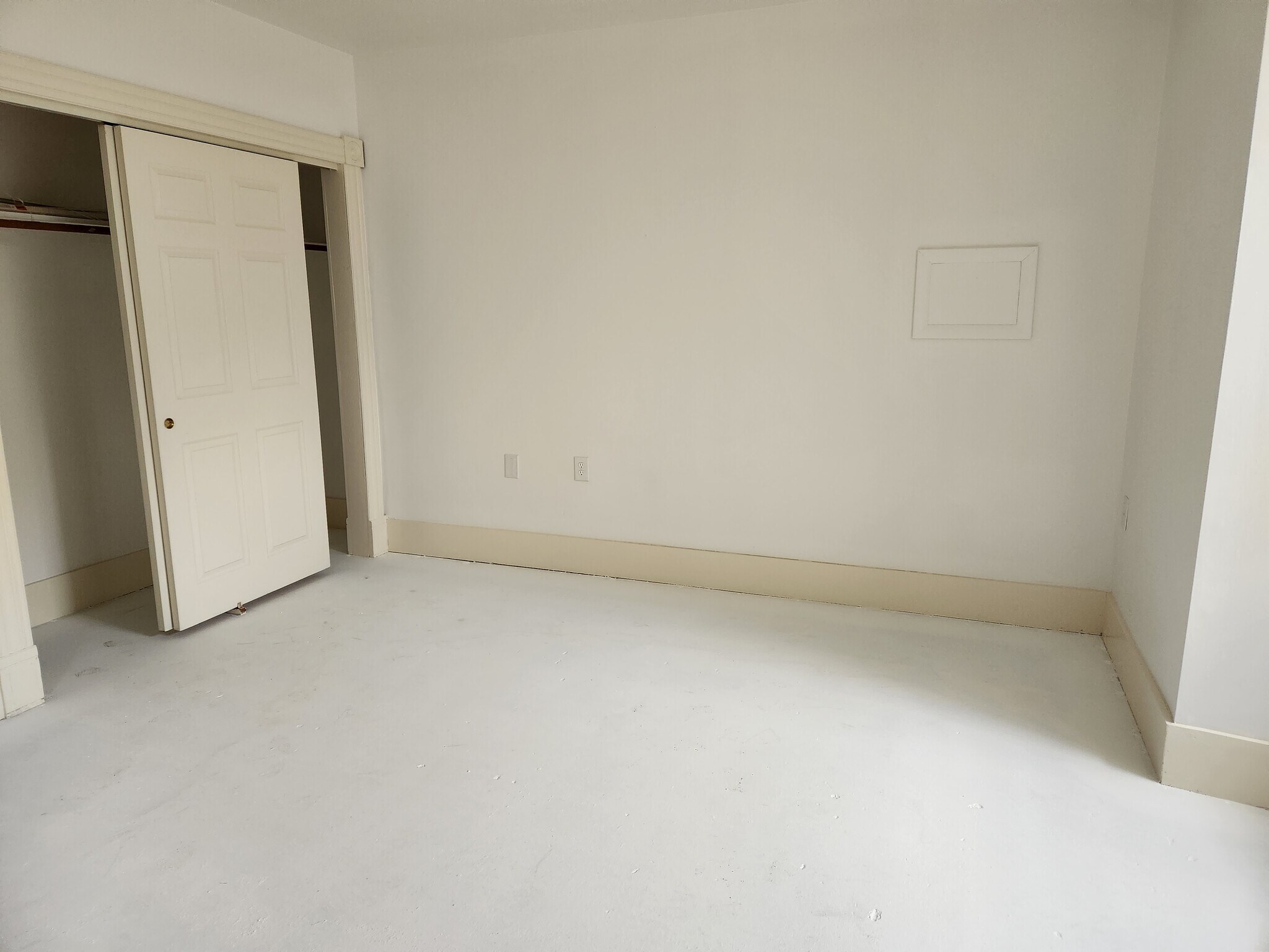 Building Photo - 125 Peyton St