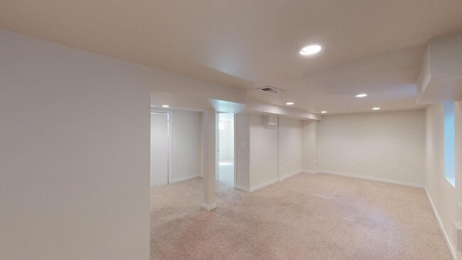 Building Photo - 3420 St Paul St