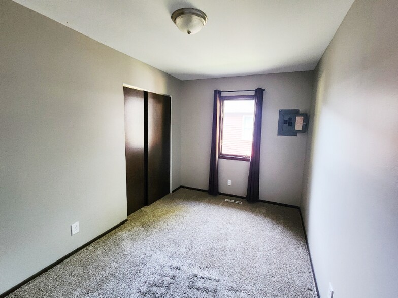 Building Photo - 1516 Sycamore St