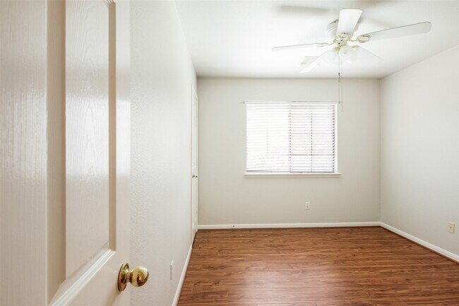 Building Photo - 3410 Santa Isabel Ct