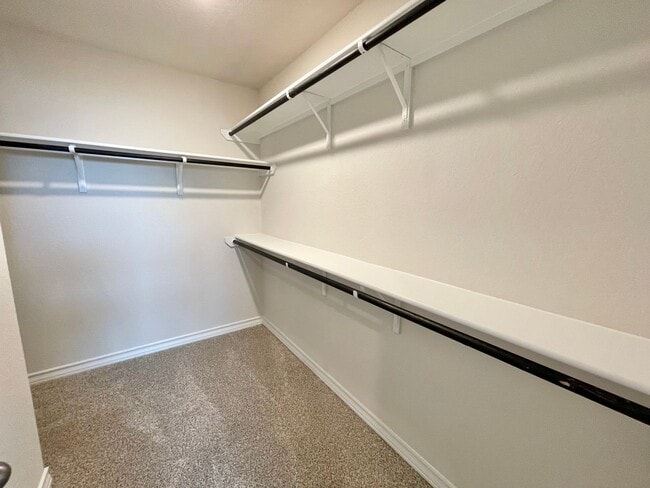 Building Photo - FOR RENT | 4 Bed • 2 Bath in Langdon