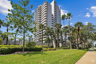 Building Photo - 4141 Bayshore Blvd