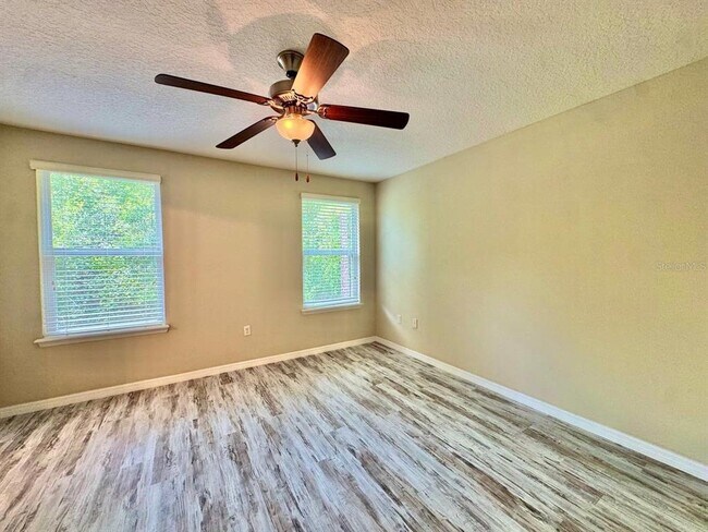 Building Photo - 13943 River Willow Pl