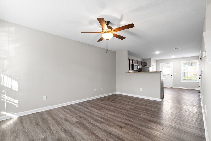 Building Photo - 239 Smithson Ln
