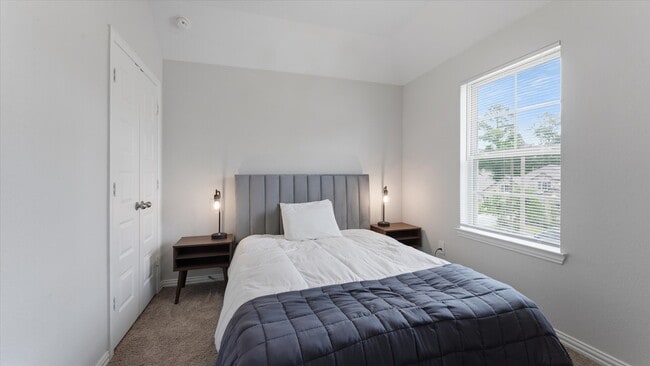 Building Photo - 327 Honey Mesquite Path