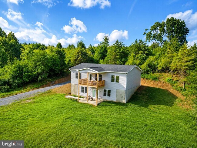 Building Photo - 369 Paso Fino Dr