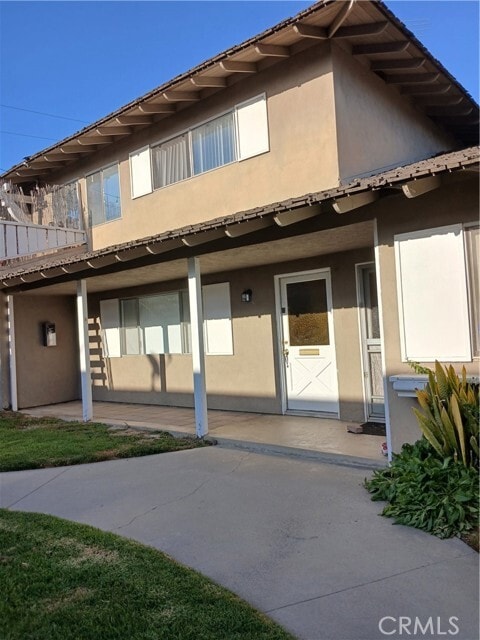 Building Photo - 7561 Amazon Dr