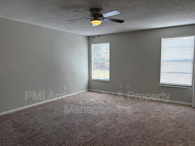 Building Photo - 4009 Forecast Dr