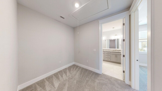 Building Photo - 230 Bayou Edge Landing