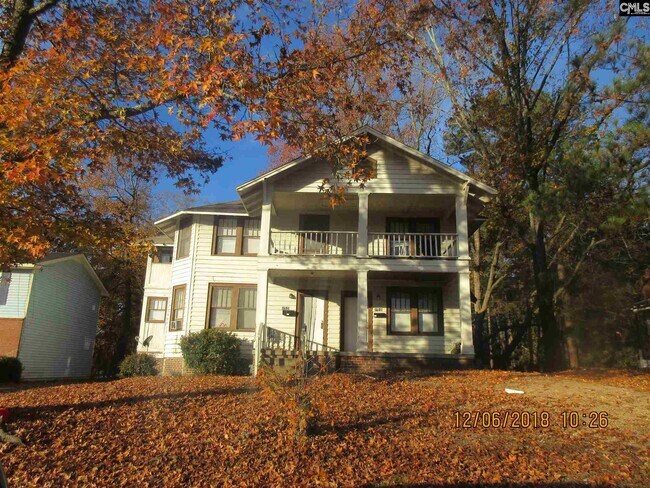 Primary Photo - 3715 Lamar St