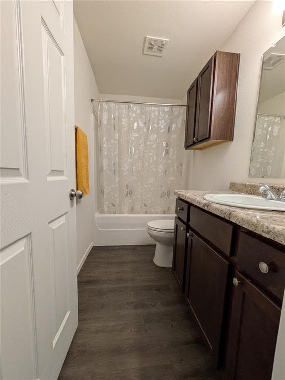 Building Photo - 8110 Dogwood Dr