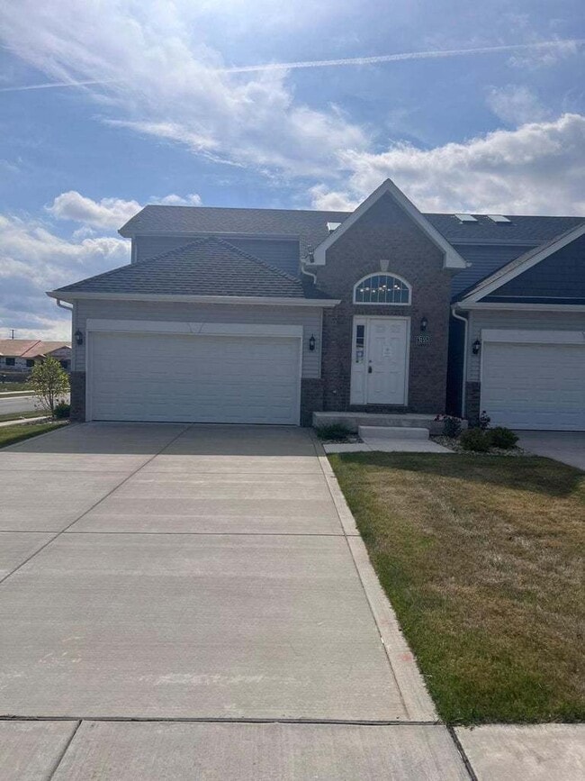 Primary Photo - 3123 W 82nd Pl