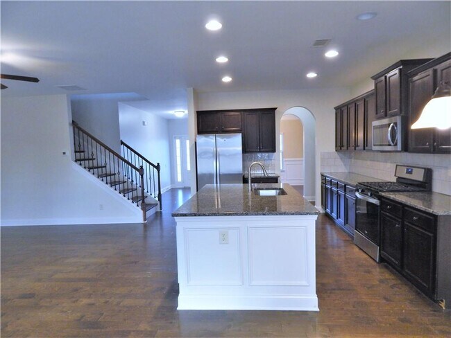 Building Photo - 2441 Melton Common Dr