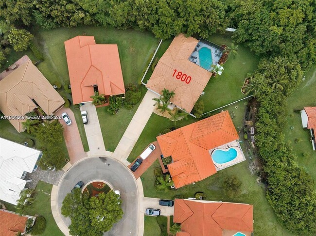 Building Photo - 1800 Water Ridge Dr