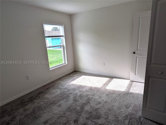 Building Photo - 1329 Biarritz St NW