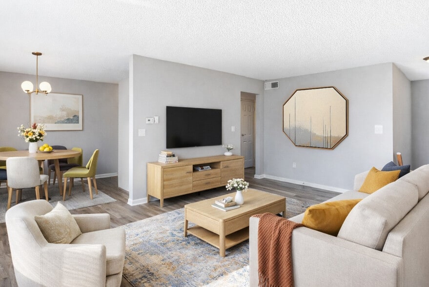 Livingroom - Hamilton Estates Apartments