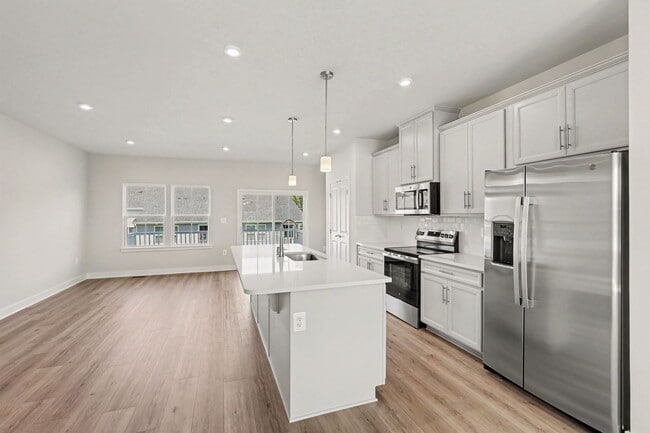 Building Photo - 9177 Edenderry Dr