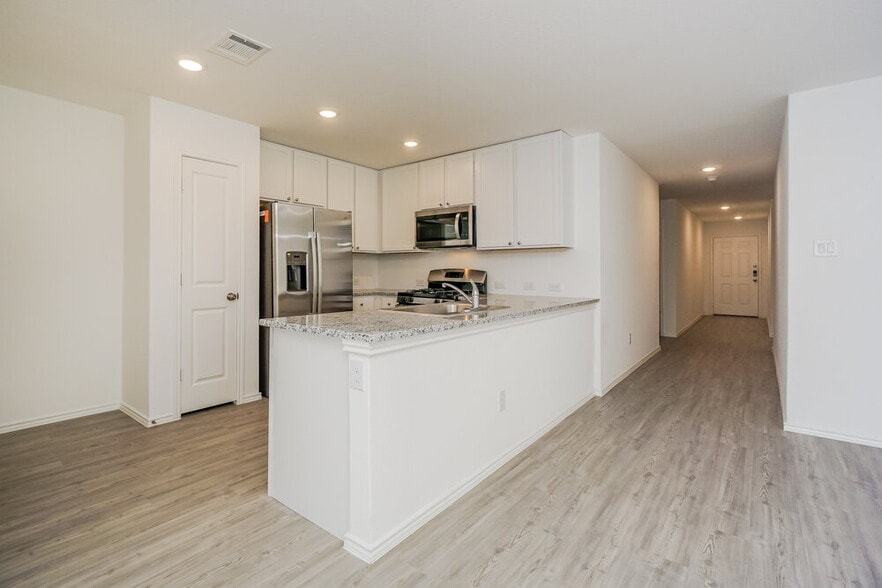 Building Photo - 14416 Penny Run