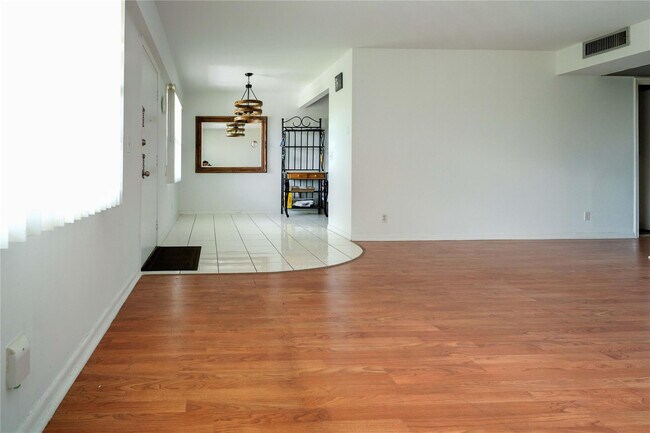 Building Photo - 300 SW 134th Way