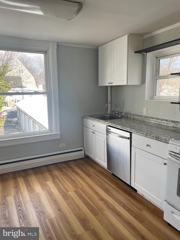 Building Photo - 115 Oakland Ave