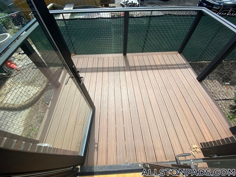 Building Photo - 83 Gardner St