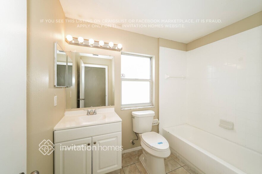 Building Photo - 1214 Blufield Ave