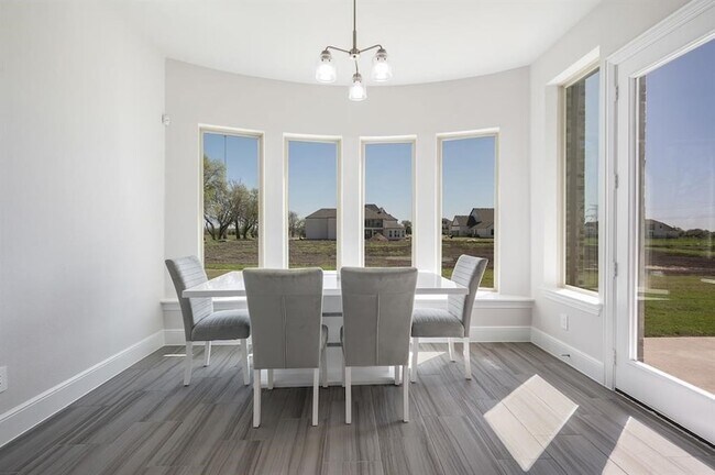 Building Photo - 1405 Gairloch Dr
