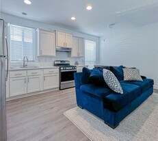 Building Photo - 22113 Grand Terrace Rd