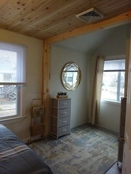 Building Photo - 83 Shore Ave