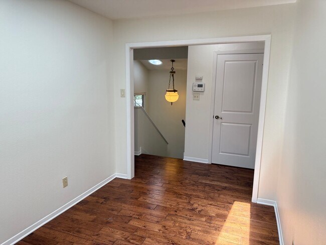 Building Photo - 9106 Rockcrest Cir