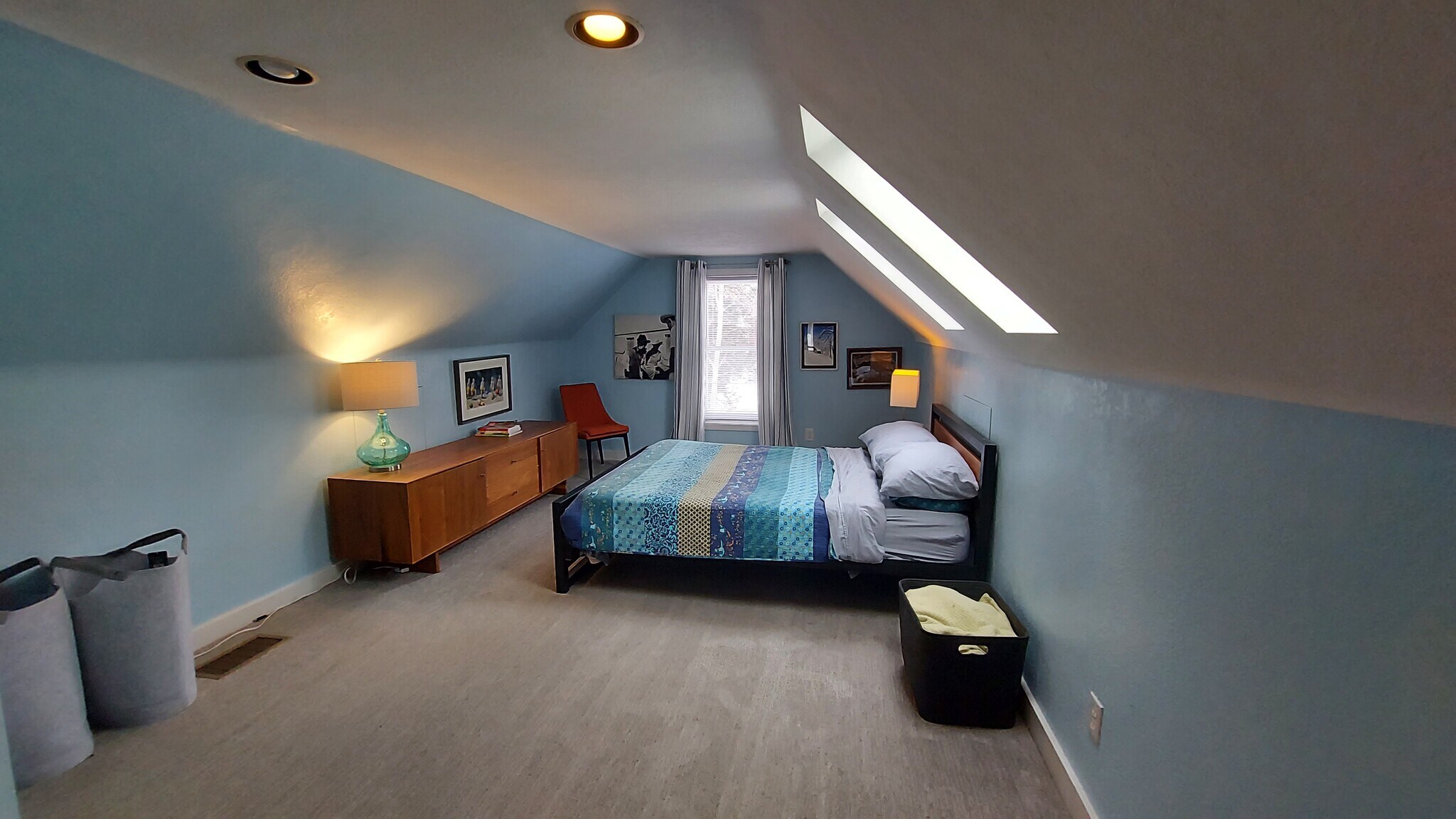 Huge Upper Level with Skylights - 4236 Washburn Ave S