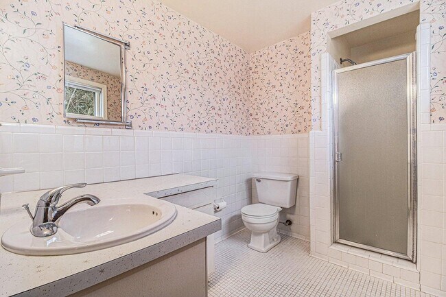 Building Photo - 6760 Orinoco Cir