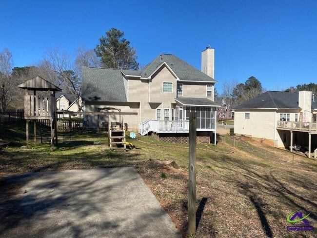 Building Photo - 282 Northridge Dr