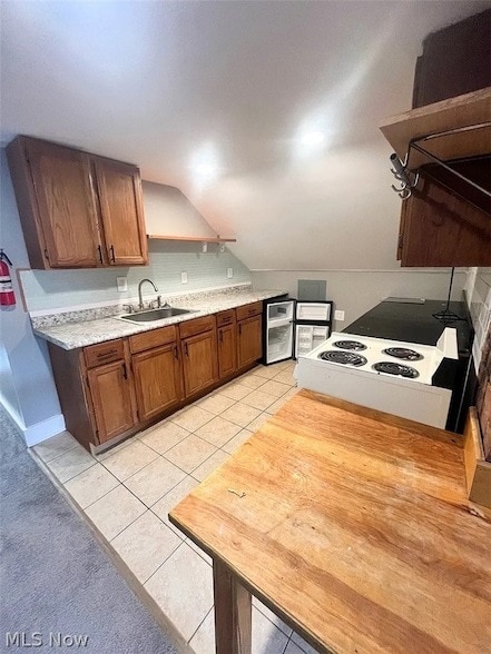 Building Photo - 1304 W 64th St