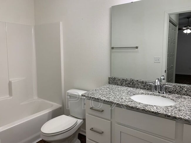 Building Photo - 332 Alex Jordan Dr.