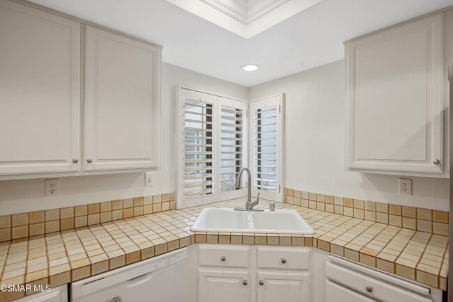 Building Photo - 13893 Christian Barrett Dr