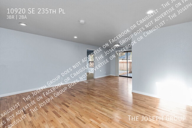 Building Photo - 10920 SE 235th Pl