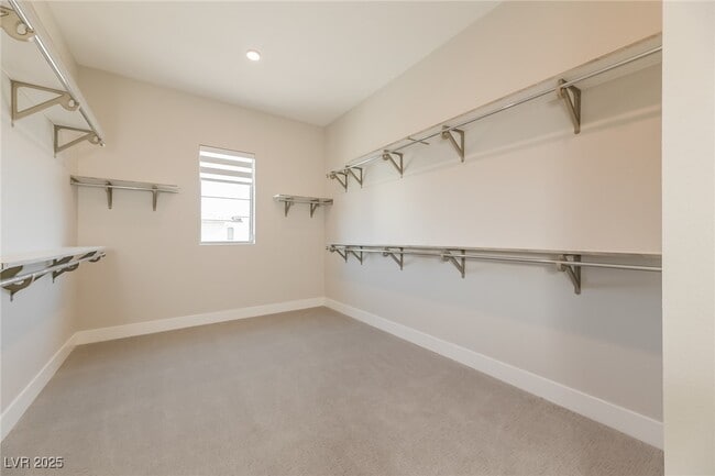 Building Photo - 5073 Slatestone St