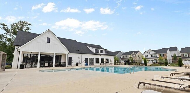 Building Photo - 6258 Ashton Pk Dr