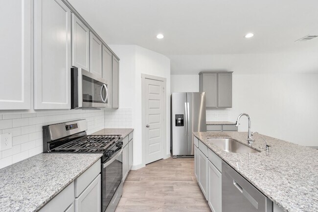 Building Photo - 10626 Watershed Dr
