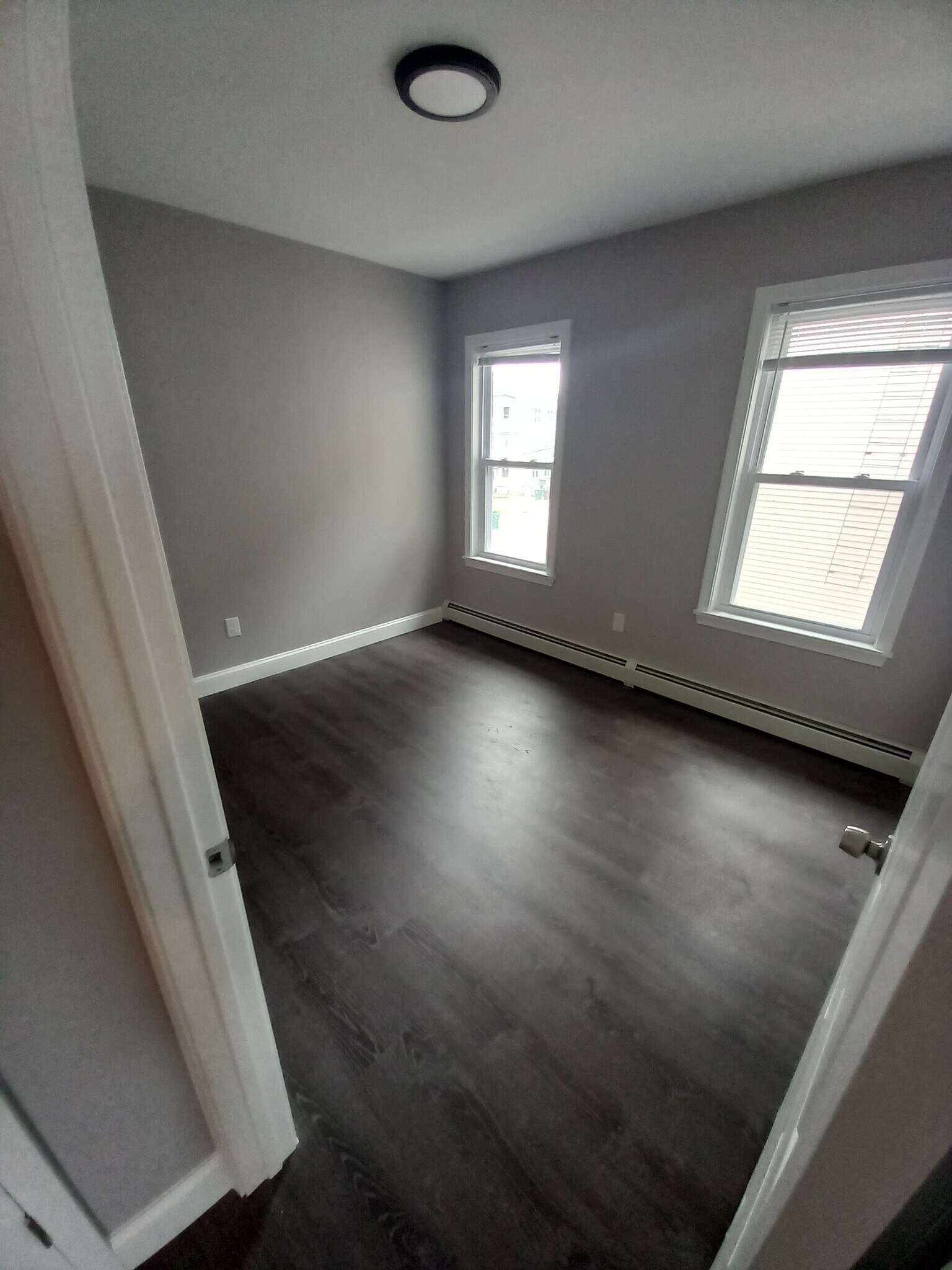 Building Photo - 177 Logee St