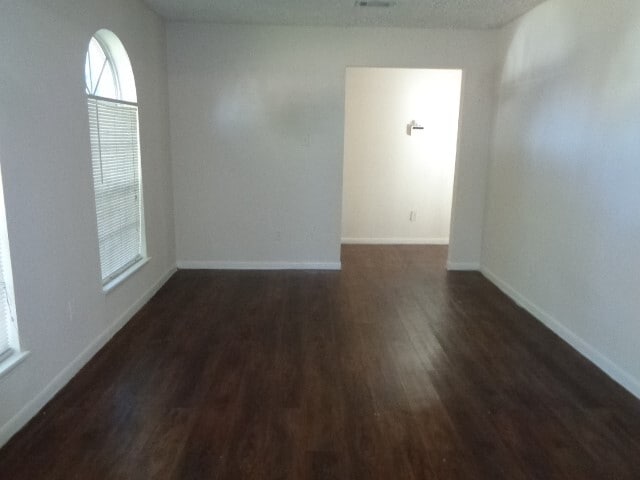 Building Photo - 15835 Cardono Ln