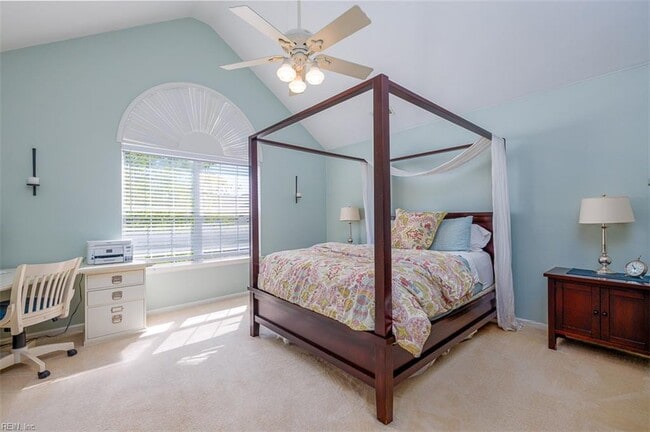 Building Photo - 1500 Ashburn Ct