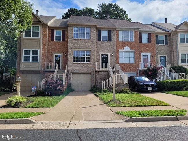 Building Photo - 8636 Sanderling Dr