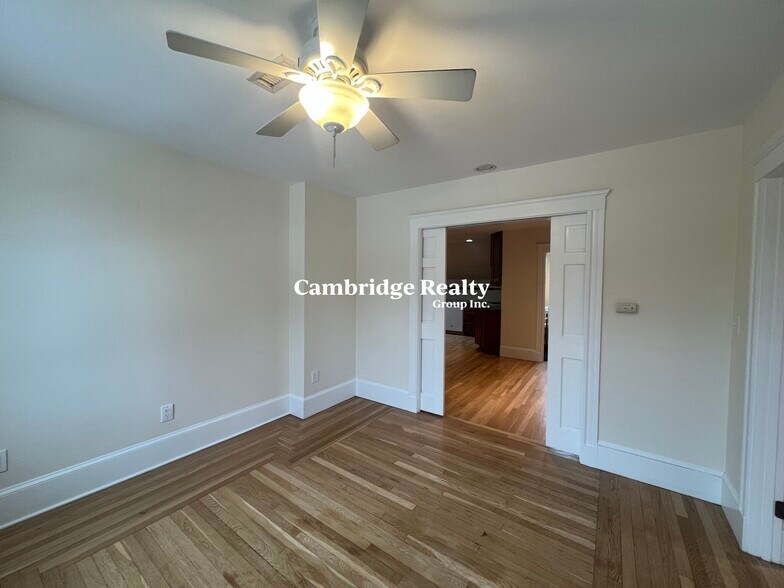 Building Photo - 50 White St