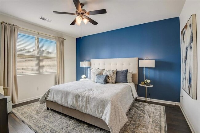 Building Photo - 257 Bur Oak Bend