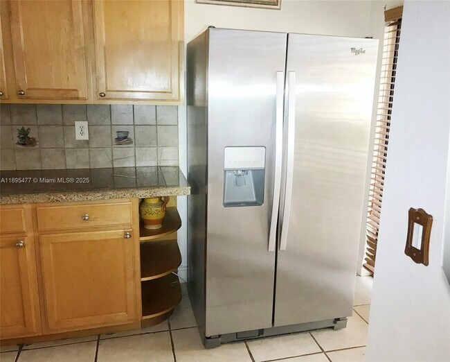 Building Photo - 6024 NW 172nd Terrace