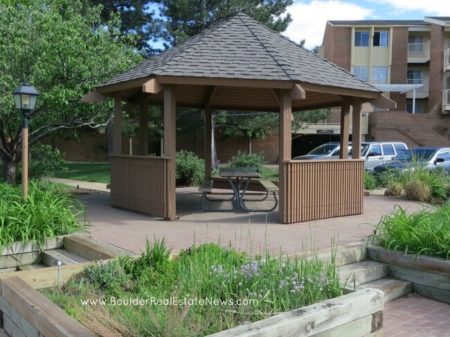 Building Photo - 1 Bedroom with Study in Wimbledon!