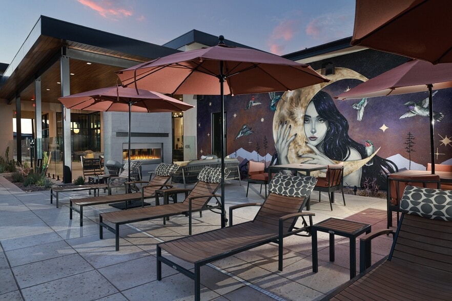 Building Photo - Solstice Marana